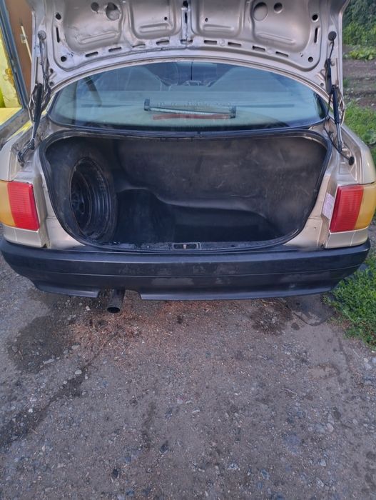 Продам AUDI 80 B3