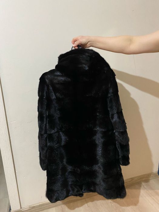 Продам норковую шубу