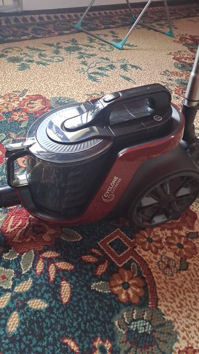 Продаётся пылесос
