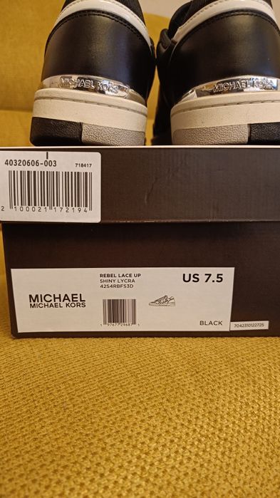 Естествена кожа Michael Kors