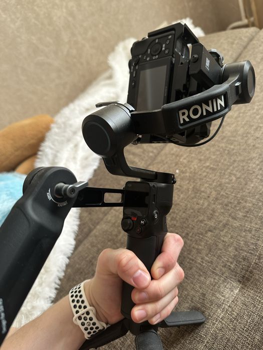 Sony a6300 4k sigma 16mm sigma 56mm dji rs3 mini