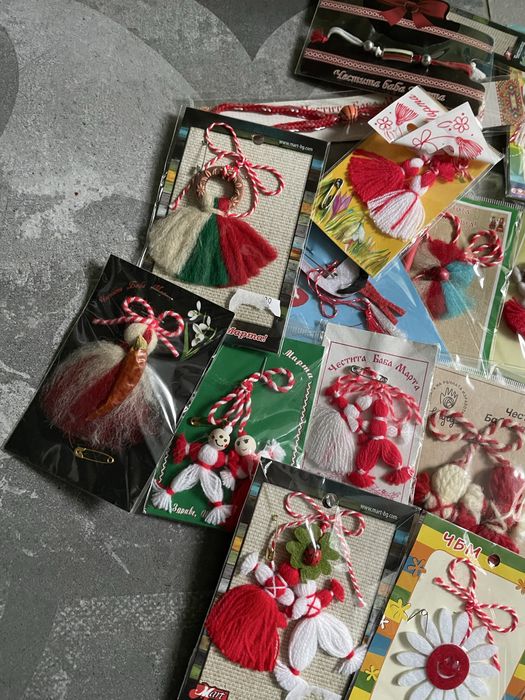 Чисто нови мартеници