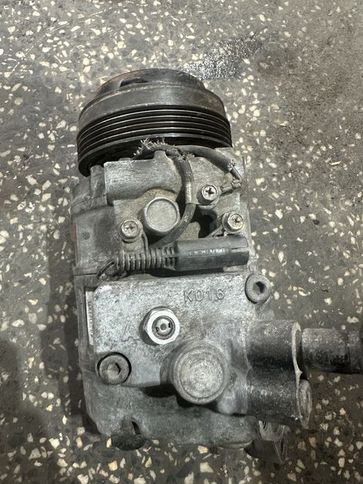 Компресор климатик БМВ Е46 3.0д 184кс