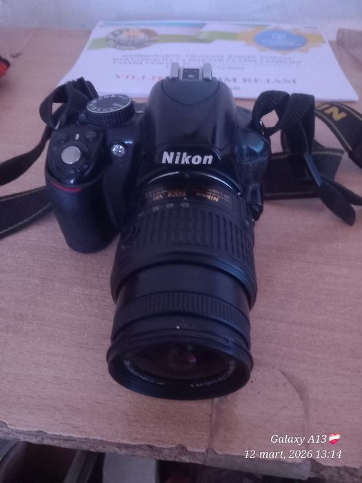 NIKON 3100 D. Tezda sotiladi 600 ming