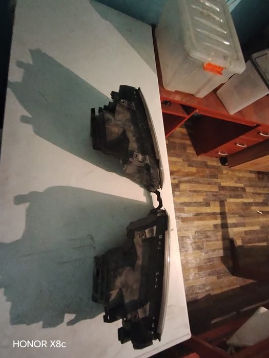 передние фары Ауди С4 оригинал