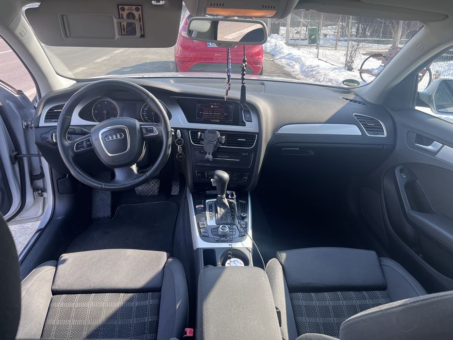 Audi A4 B8 2010 2.0 TDI Automat