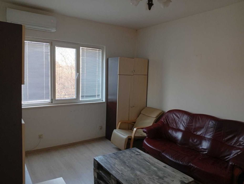 Дава се под наем Тристаен апартамент в София, Център - 75 кв.м за 698.19 € - Снимка #6