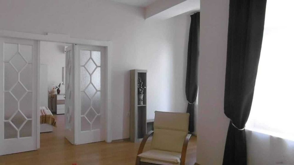 Продава се Тристаен апартамент в София, Редута - 106 кв.м за 1765 €/кв.м - Снимка #4