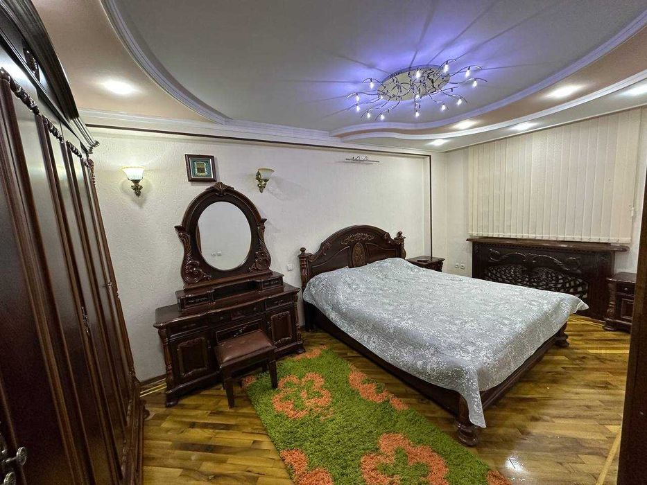 Shayxontohurdan 4 xonali yevroremont kvartira ijaraga beriladi