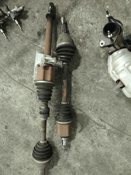 Полуоски за Nissan Juke Nismo 1.6t