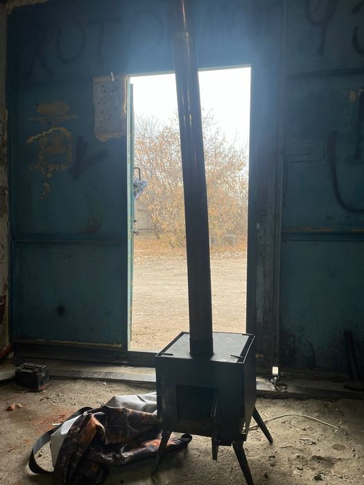 Продам Печку helios