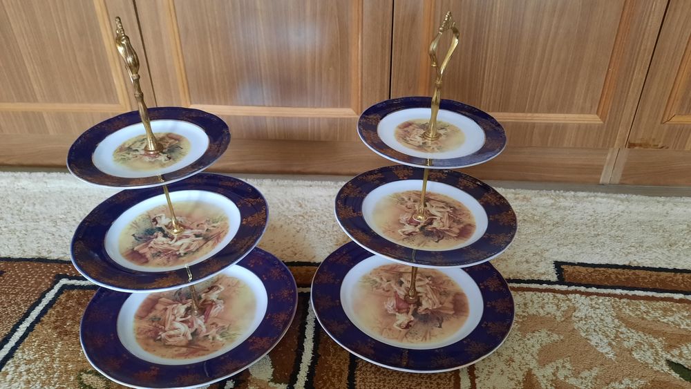 Продаются этажерки