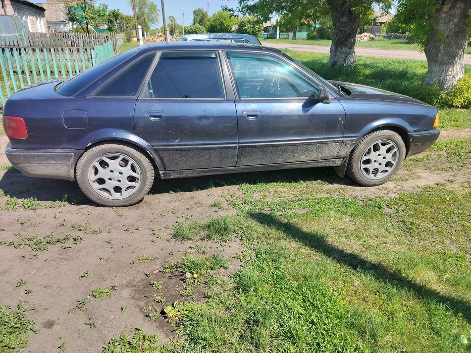 Продам ауди80 б4