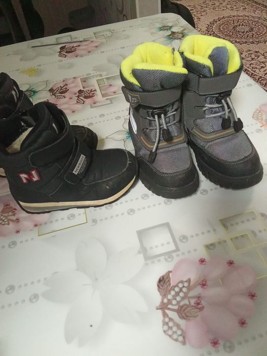 Продам сапоги для мальчика 4-5 лет