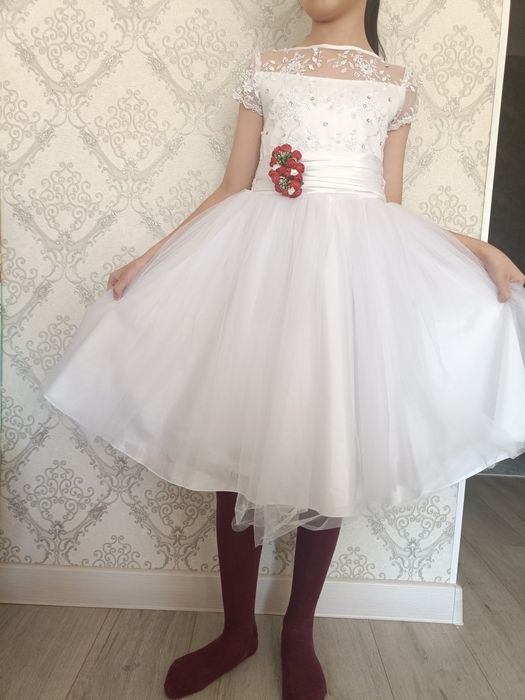 Детское нарядное платье