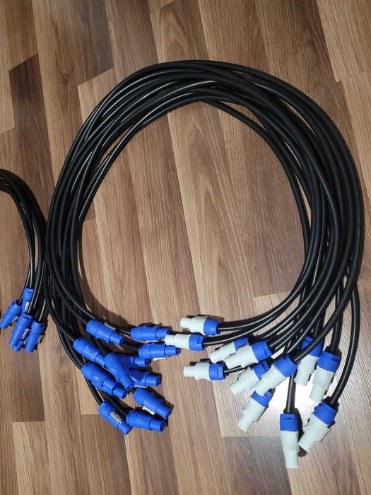 Cabluri / Mufe Powercon In/Out diferite lungimi alimentare lumini boxe