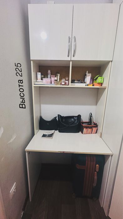 Срочно продам шкаф