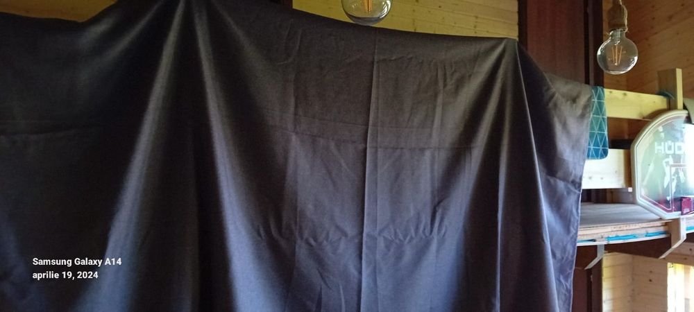 Vand draperii blackout