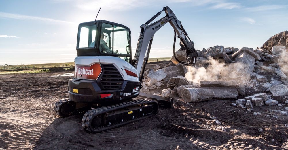 Inchiriez buldoexcavator cu picon/ Bobcat/ miniexcavator/ buldozer