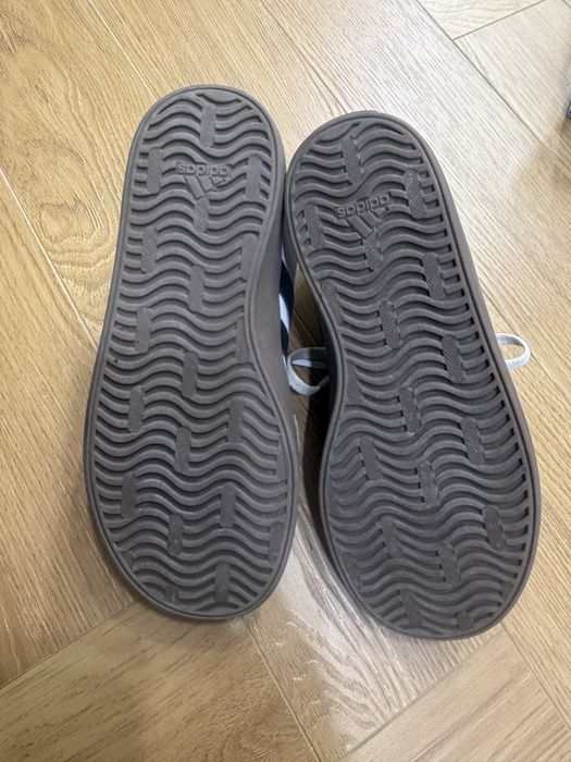 Кроссовки Adidas оригинал 32 размер