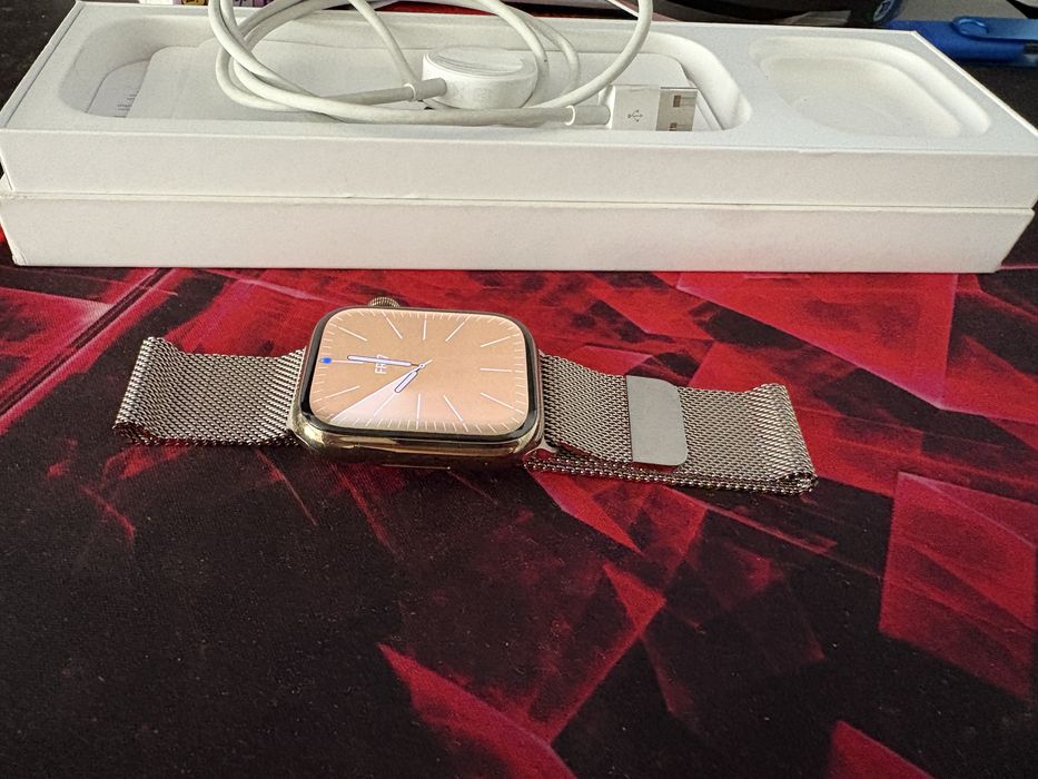 Apple Watch Series 9, 45mm, Stainless Steel Gold + brățară Gold Milanese