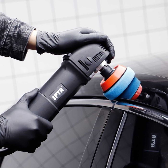Materiale si scule pentru o afacere de detailing sau spalatorie auto