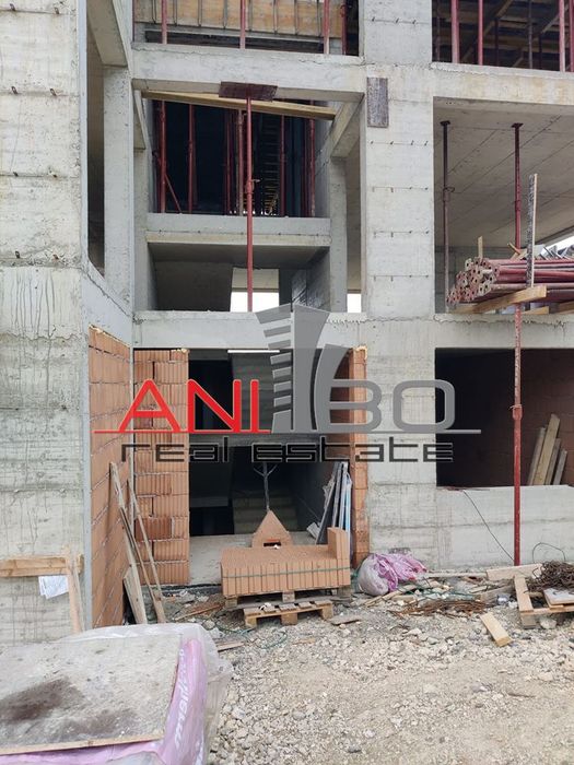 Продава се Четиристаен апартамент в Варна, Бриз - 177 кв.м за 1072 €/кв.м - Снимка #5