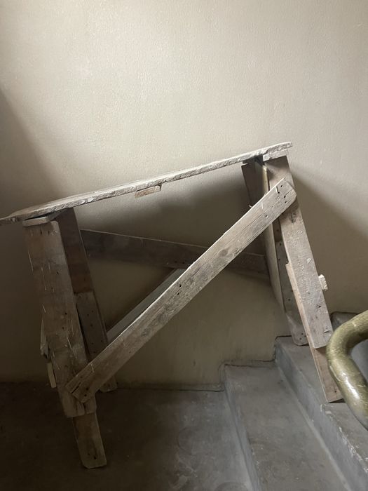 Отдам строительный козел! 17 мкр