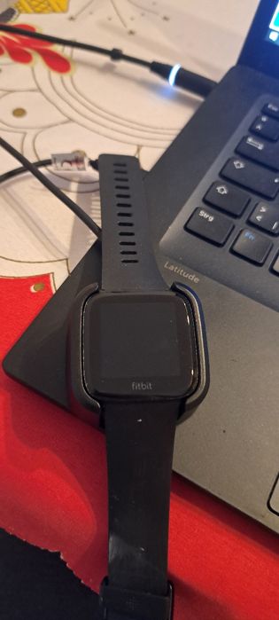 Ceas smart FITBIT Versa