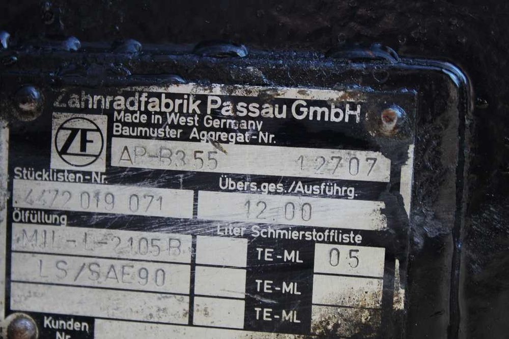 Axe de pe CAT 206 -  Piese de schimb CAT