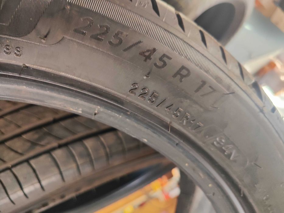 4бр.летни гуми 225/45/17 Michelin