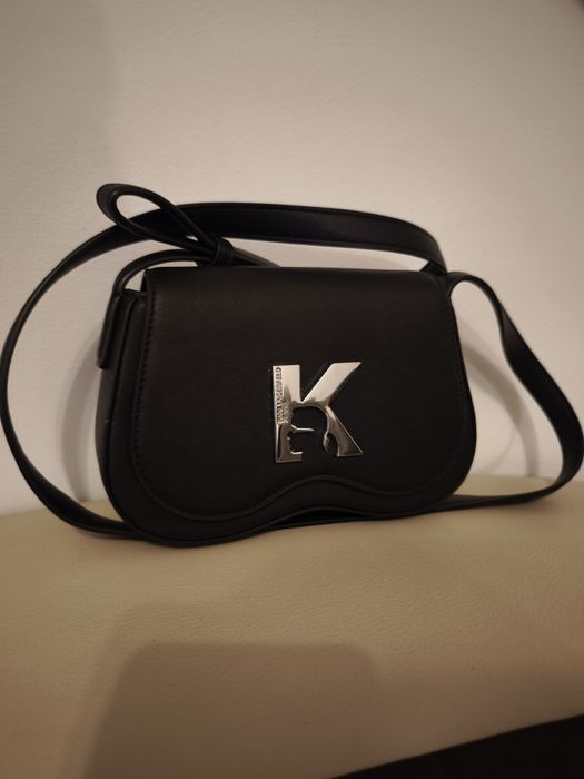 Черна кожена чанта Karl Lagerfeld