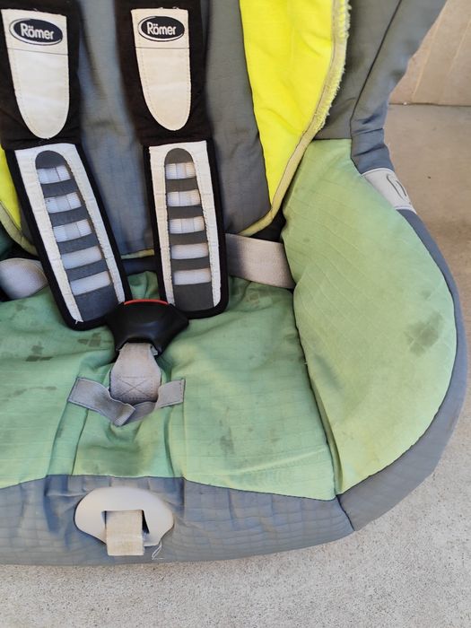 Scaun auto cu isofix