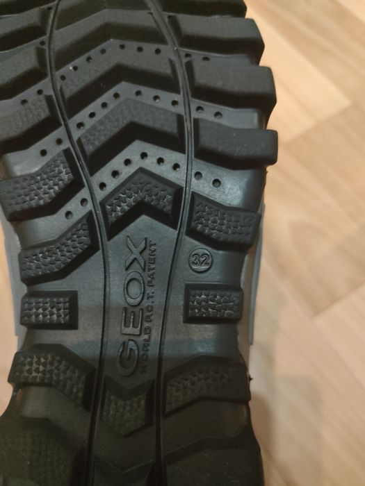 2 пары Зимней обуви  для мальчика