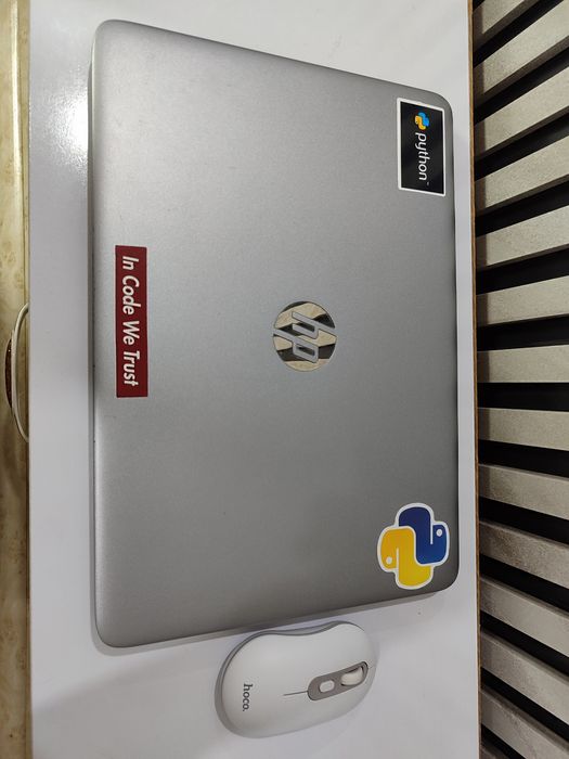 Hp core  i5 podsvetka klaviatura FULLHD