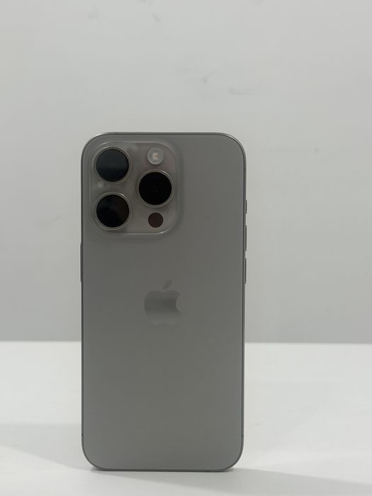 iPhone 15 Pro, 256 gb Akb 89%