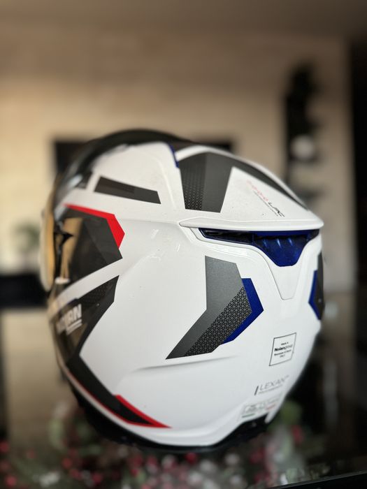 Каска Nolan N87 без забележки