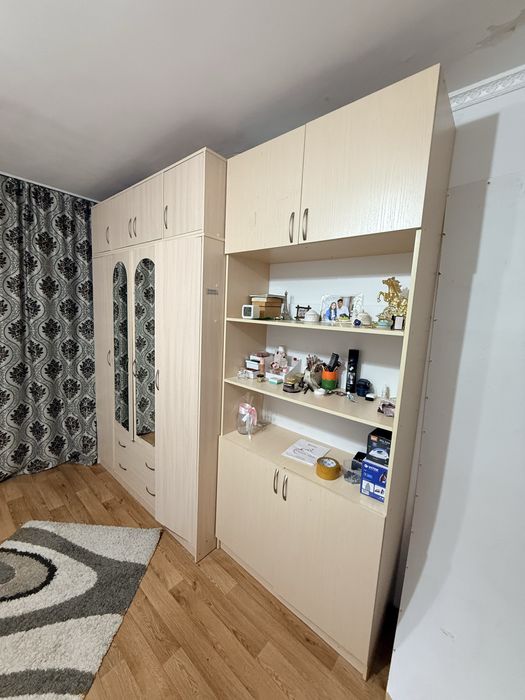 Продам шкафы для спальной