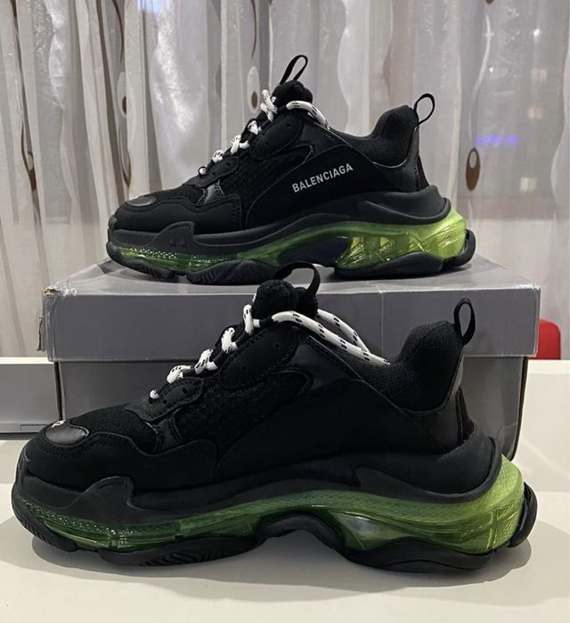 Balenciaga Triple S
