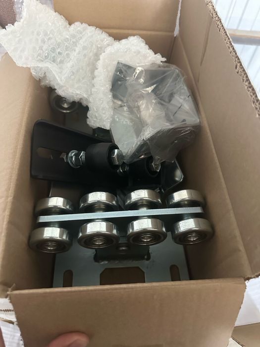 Балки и ролики для откатных ворот