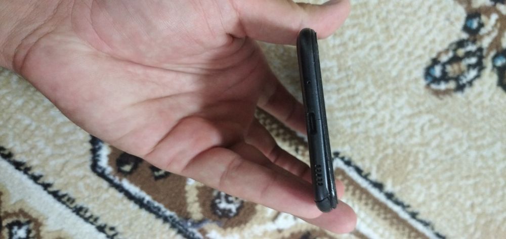 Samsung A11 sotiladi sroshni