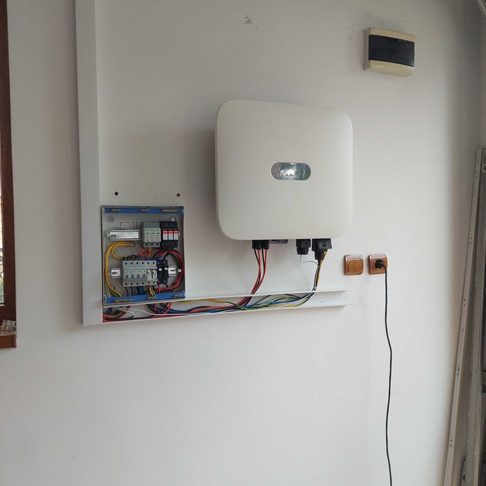 Instalam  sisteme fotovoltaice , PRETURI INCEPAND DE LA 340 EURO