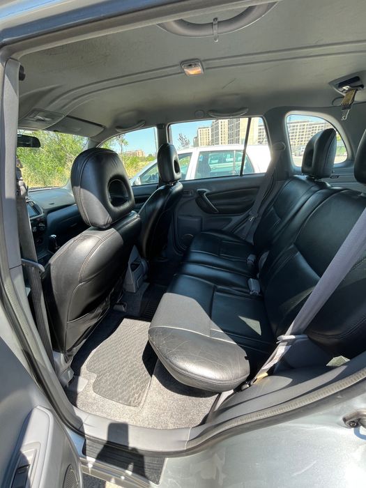 Toyota RAV4 2003г 2.0 150k.c. Бензин/Газ