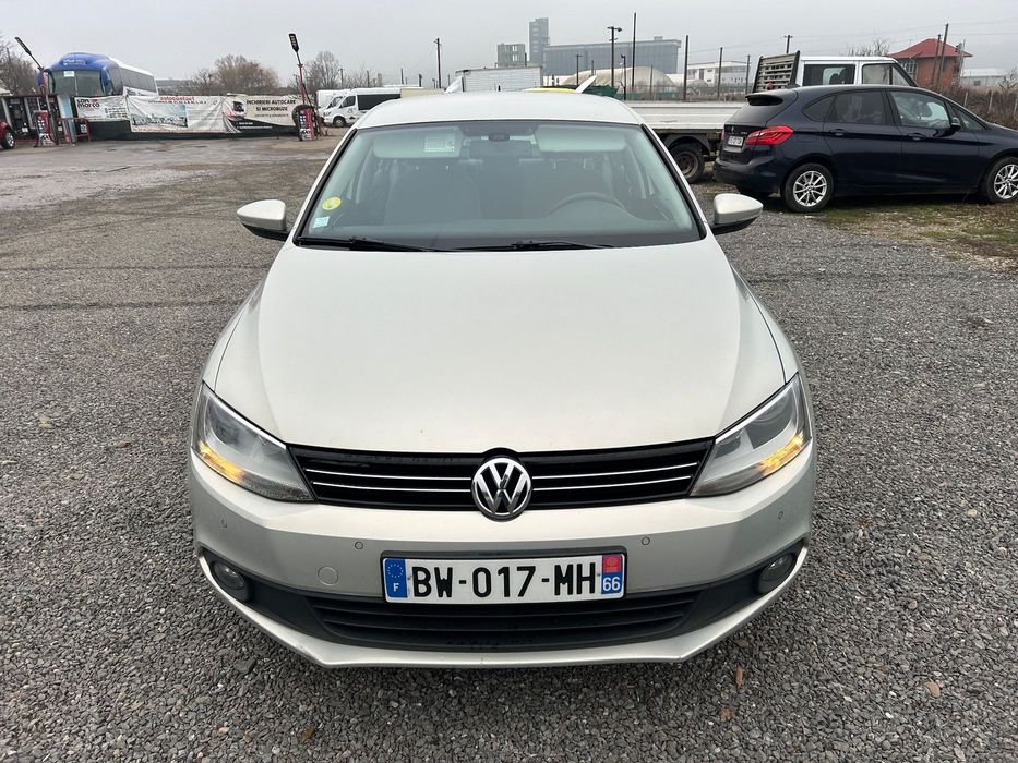 Volkswagen Jetta Volkswagen Jetta 1,6 TDI Cutie Automată