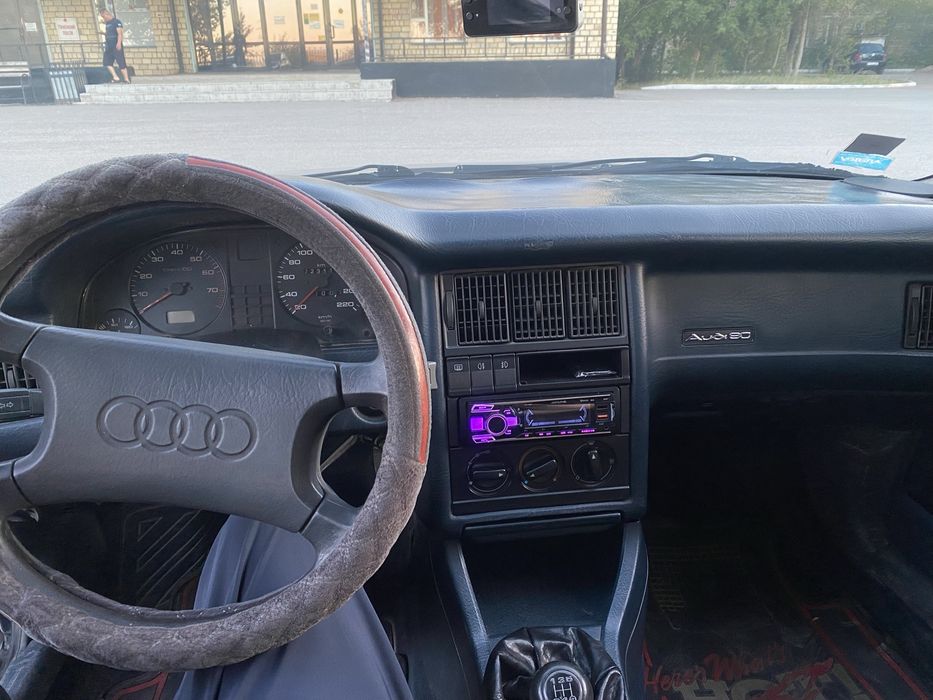 Продам Ауди 90 (80)
