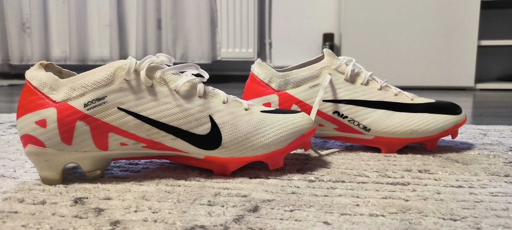 Vând ghete Nike mercurial originale