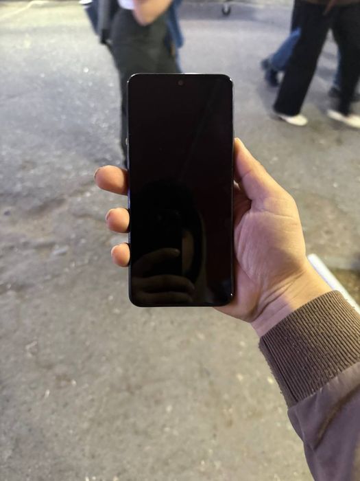 Redmi note 12 karobka dokument usta kormagan ideal