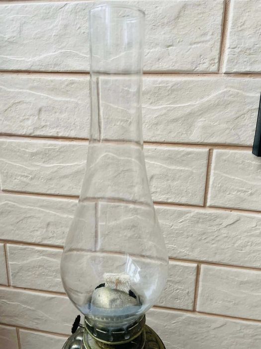 Красива голяма месингова лампа от Англия