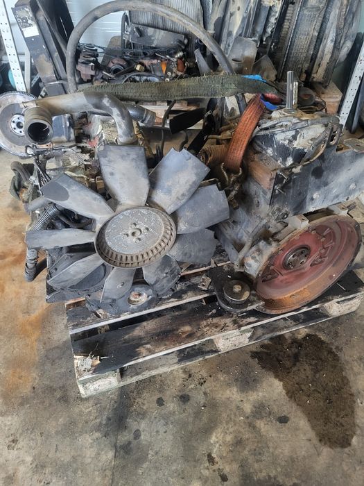 Motor yanmar komatsu  vola wa 90 95 si alte utilaje