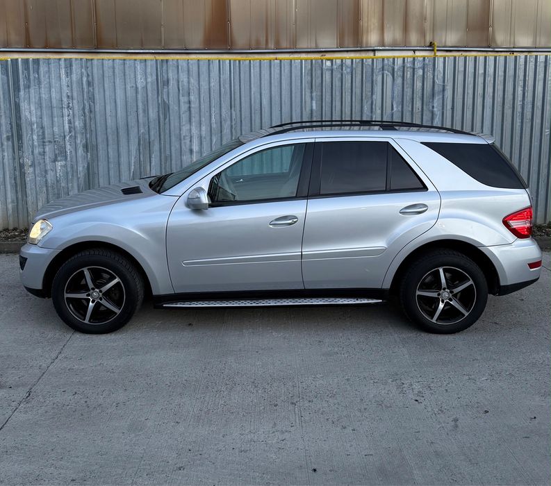 Mercedes-Benz ML-Class